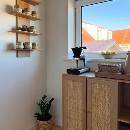 Yellow Beach House With Sauna And View Over Lokken Ferienhaus *