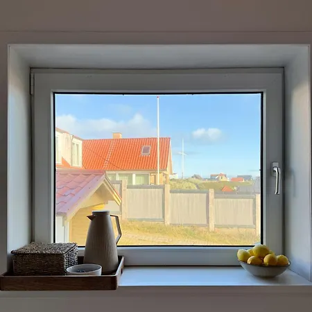 Yellow House With Sauna And View Over Сasa de vacaciones