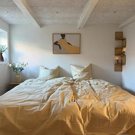 度假居 Yellow House With Sauna And View Over *