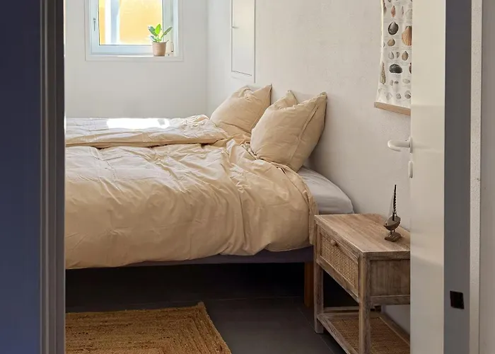 Yellow Beach House With Sauna And View Over Lokken * Løkken