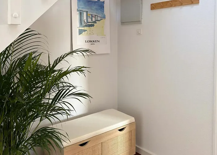 Yellow House With Sauna And View Over * Løkken