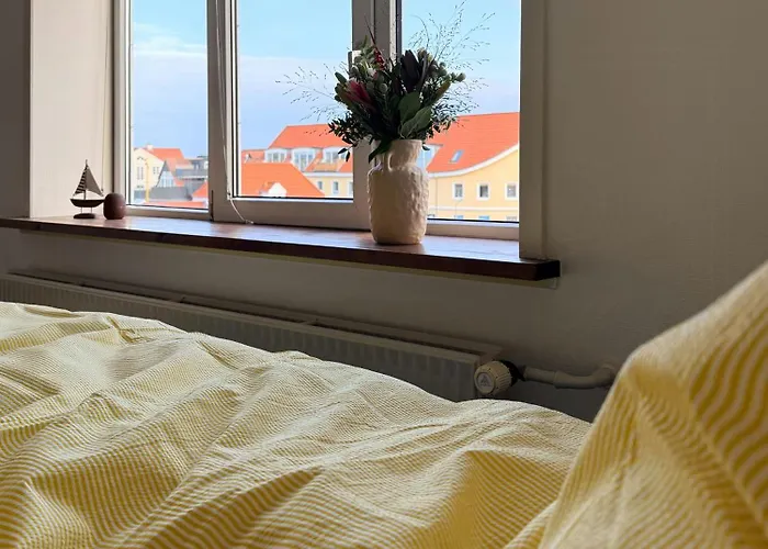 Yellow House With Sauna And View Over Сasa de vacaciones